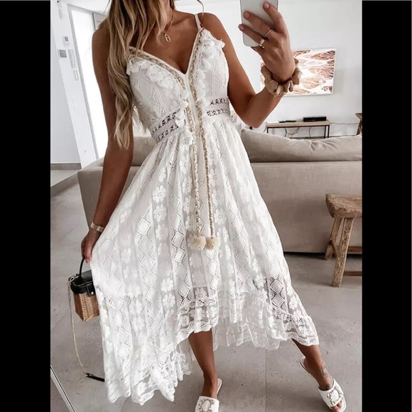 5 ⭐️ White New Boho Summer Lace Dress With Tassel Front - Picture 4 of 5